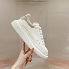 Alexander Mcqueen Low Shoes